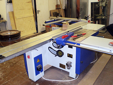 2008 год. Оборудование для мебельного производства в Московской области