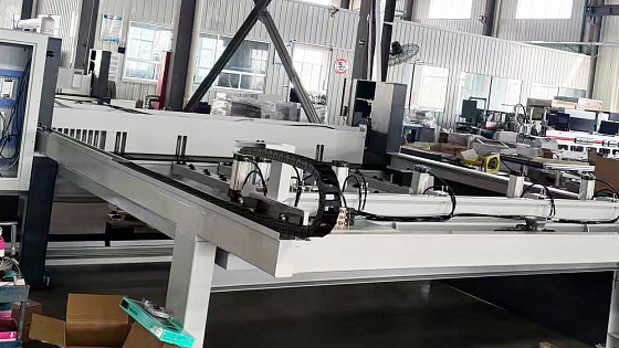 2026 год. Автоматический пильный центр для раскроя плит для Московской области