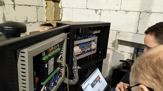 2025 год. Дизель-генераторные установки (ДГУ) 250 кВт с двигателем Сummins для завода г. Санкт-Петербург