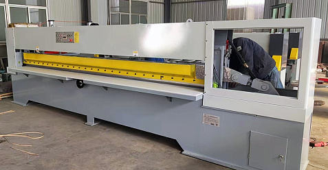 2026 год. Гильотина для шпона для Московской области