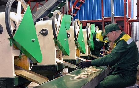 2018 год. Завод по производству палочек для еды в Свердловской области