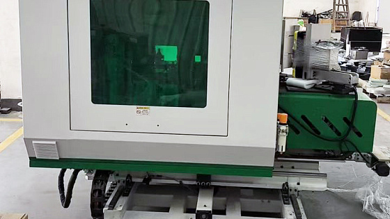 2025 год. Двусторонний шипорезный станок для паркета под углом в Курской области