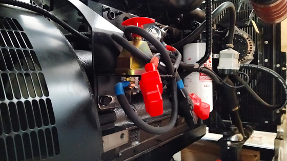 2025 год. Дизель-генераторные установки (ДГУ) 250 кВт с двигателем Сummins для завода г. Санкт-Петербург