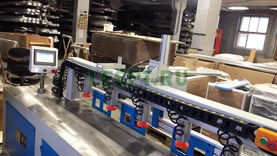 2023 год. Мебельное оборудование для обработки шпона в Московской области