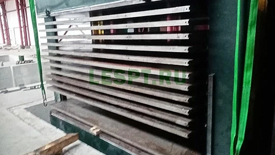 2020 год. Линия производства фанеры в Костромской области