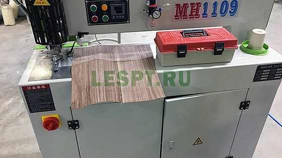 2023 год. Мебельное оборудование для обработки шпона в Московской области